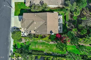 1795 Red Robin Pl, Newbury Park, CA 91320 - Photo 5