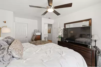 697 Evergreen Lane, Port Hueneme, CA 93041 - Photo 19