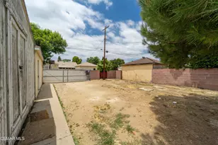 7435 Corbin Ave, Winnetka, CA 91306 - Photo 17