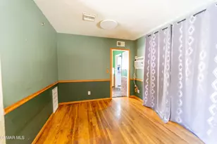7435 Corbin Ave, Winnetka, CA 91306 - Photo 5