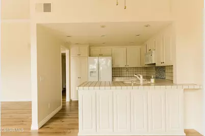 32355 Saddle Mountain Drive, Westlake Village, CA 91361 - Photo 9