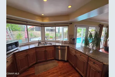 1117 Bradbury Court, Westlake Village, CA 91361 - Photo 5