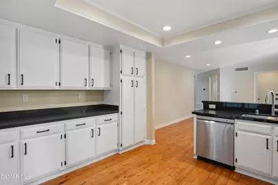 3831 Cottonwood Grove Trail, Calabasas, CA 91301 - Photo 21