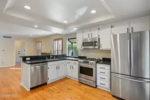 3831 Cottonwood Grove Trail, Calabasas, CA 91301 - Photo 19