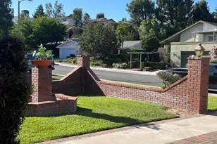 23020 Posada Dr, Valencia, CA 91354 - Photo 21