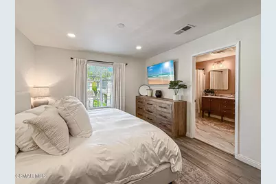 619 Hooper Avenue, Simi Valley, CA 93065 - Photo 27