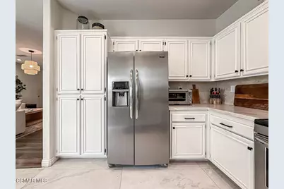 619 Hooper Avenue, Simi Valley, CA 93065 - Photo 13