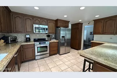 3514 Woodhaven Street, Simi Valley, CA 93063 - Photo 9