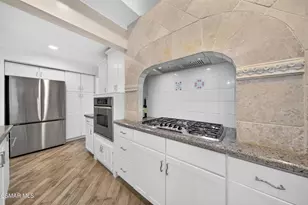 91 Albion Pl, Thousand Oaks, CA 91320 - Photo 11