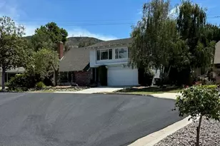 91 Albion Pl, Newbury Park, CA 91320 - Photo 37