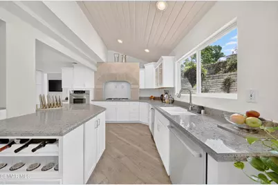91 Albion Place, Newbury Park, CA 91320 - Photo 5