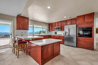 1649 Chilco Court, Thousand Oaks, CA 91360 - Photo 9