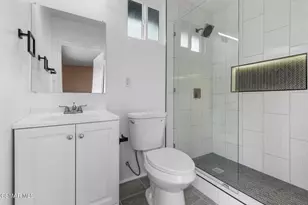 1165 McKnight Rd, Thousand Oaks, CA 91320 - Photo 37