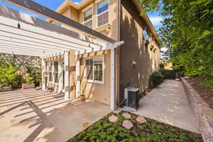 2266 Swift Fox Ct, Simi Valley, CA 93065 - Photo 51