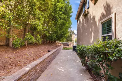 2266 Swift Fox Court, Simi Valley, CA 93065 - Photo 53