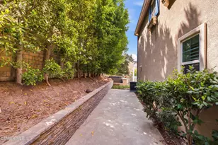 2266 Swift Fox Ct, Simi Valley, CA 93065 - Photo 53