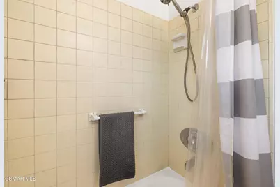 13057 Strathern Street, North Hollywood, CA 91605 - Photo 15