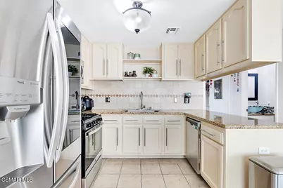 19950 Sherman Way #A, Winnetka, CA 91306 - Photo 15