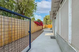 4606 Adam Rd, Simi Valley, CA 93063 - Photo 51