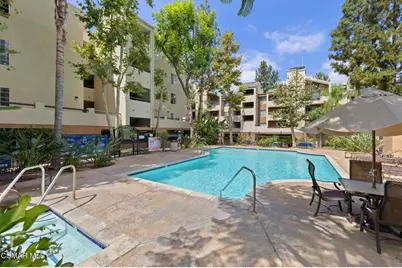 21400 Burbank Boulevard #306, Woodland Hills, CA 91367 - Photo 15
