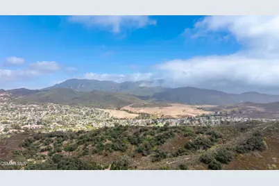 4300 Via Entrada, Newbury Park, CA 91320 - Photo 35