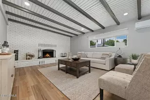 18324 Erwin St, Tarzana, CA 91335 - Photo 13