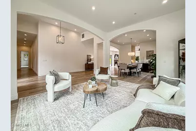 395 Sherwood Court, Thousand Oaks, CA 91361 - Photo 13