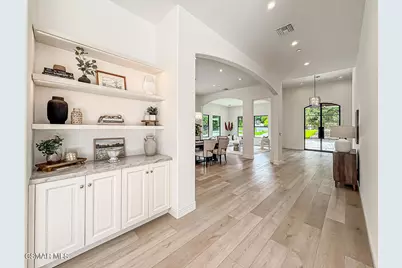 395 Sherwood Court, Thousand Oaks, CA 91361 - Photo 17