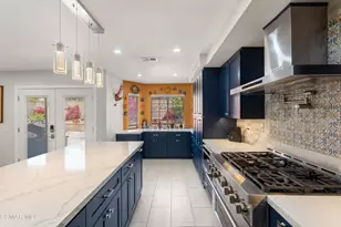 685 Brademas Ct, Simi Valley, CA 93065 - Photo 5