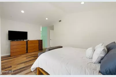 685 Brademas Court, Simi Valley, CA 93065 - Photo 19