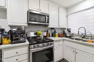3444 Lockwood Ct, Simi Valley, CA 93063 - Photo 17