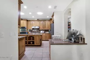 815 Rancho Rd, Thousand Oaks, CA 91362 - Photo 17