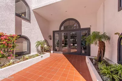 1133 9th Street #301, Santa Monica, CA 90403 - Photo 3