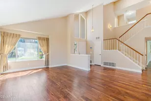 3188 N Geronimo Ave, Simi Valley, CA 93063 - Photo 5