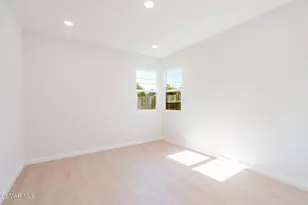 2260 Dogwood St, Simi Valley, CA 93065 - Photo 27