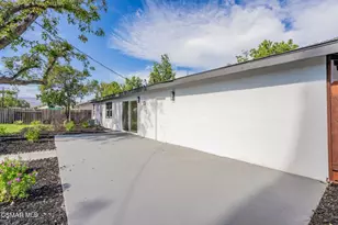 2260 Dogwood St, Simi Valley, CA 93065 - Photo 35