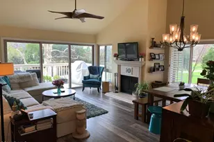 204 Estrellita Ln, Oak Park, CA 91377 - Photo 3