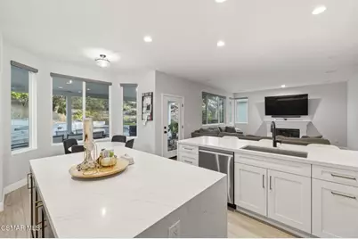 1868 Crystal View Circle, Newbury Park, CA 91320 - Photo 13