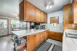 7455 Donna Ave, Reseda, CA 91335 - Photo 21
