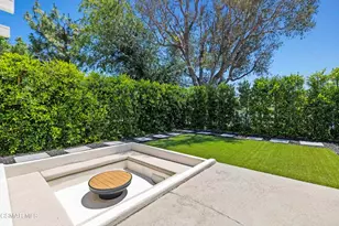 32038 Waterside Ln, Westlake Village, CA 91361 - Photo 45
