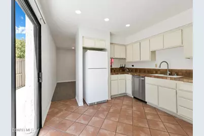 833 Shadow Lake Drive, Thousand Oaks, CA 91360 - Photo 15
