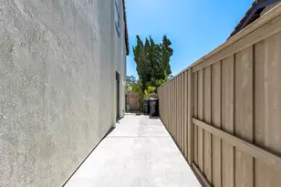 833 Shadow Lake Dr, Thousand Oaks, CA 91360 - Photo 37