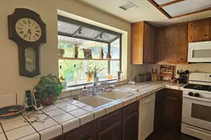 6316 Irena Ave, Camarillo, CA 93012 - Photo 17