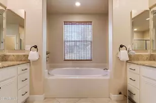 3657 Legends Dr, Simi Valley, CA 93065 - Photo 27