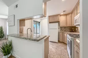 27584 Rondell St, Agoura Hills, CA 91301 - Photo 9