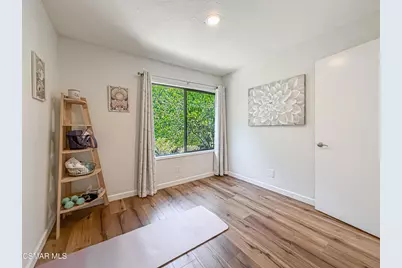 27584 Rondell Street #25, Agoura Hills, CA 91301 - Photo 15