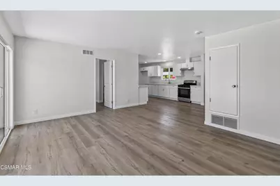 1573 Arcane Street, Simi Valley, CA 93065 - Photo 9