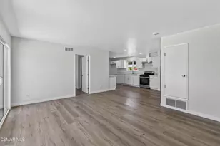 1573 Arcane St, Simi Valley, CA 93065 - Photo 9