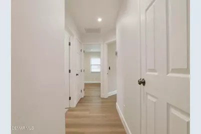 606 Hodencamp Road, Thousand Oaks, CA 91360 - Photo 21