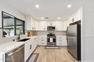 6142 Hope St, Simi Valley, CA 93063 - Photo 11